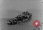 Standbild Landing Craft Infanterie Pazifik, 1945, aus Sekunde 52 historischem Filmmaterial Videoclip 65675067686