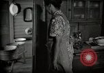 Standbild Bauernhof der Familie Saint Clairsville Ohio USA, 1940, aus Sekunde 11 historischem Filmmaterial Videoclip 65675067687