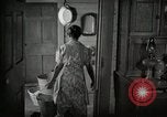Standbild Bauernhof der Familie Saint Clairsville Ohio USA, 1940, aus Sekunde 14 historischem Filmmaterial Videoclip 65675067687