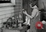 Standbild Bauernhof der Familie Saint Clairsville Ohio USA, 1940, aus Sekunde 49 historischem Filmmaterial Videoclip 65675067687