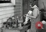 Standbild Bauernhof der Familie Saint Clairsville Ohio USA, 1940, aus Sekunde 53 historischem Filmmaterial Videoclip 65675067687