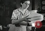 Standbild Bauernhof der Familie Saint Clairsville Ohio USA, 1940, aus Sekunde 34 historischem Filmmaterial Videoclip 65675067690