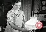 Standbild Bauernhof der Familie Saint Clairsville Ohio USA, 1940, aus Sekunde 40 historischem Filmmaterial Videoclip 65675067690