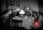 Standbild Bauernhof der Familie Saint Clairsville Ohio USA, 1940, aus Sekunde 58 historischem Filmmaterial Videoclip 65675067690