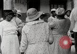 Standbild Einwohner von Trinidad Trinidad, 1936, aus Sekunde 12 historischem Filmmaterial Videoclip 65675067691