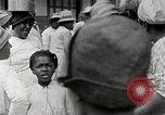 Standbild Einwohner von Trinidad Trinidad, 1936, aus Sekunde 17 historischem Filmmaterial Videoclip 65675067691
