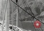 Standbild Touristen verlassen Schiff mit dem Motorboot zu besuchen Vargas Venezuela, 1936, aus Sekunde 11 historischem Filmmaterial Videoclip 65675067694