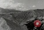 Standbild Touristen verlassen Schiff mit dem Motorboot zu besuchen Vargas Venezuela, 1936, aus Sekunde 54 historischem Filmmaterial Videoclip 65675067694