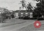 Image personnes shopping Kingston Jamaïque, 1936, de la seconde 10 séquences d'archives historiques vidéo 65675067699