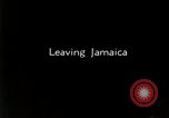Image personnes shopping Kingston Jamaïque, 1936, de la seconde 58 séquences d'archives historiques vidéo 65675067699