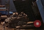 Standbild USS Meeker County Da Nang Vietnam, 1969, aus Sekunde 25 historischem Filmmaterial Videoclip 65675067702
