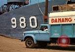 Standbild USS Meeker County Da Nang Vietnam, 1969, aus Sekunde 61 historischem Filmmaterial Videoclip 65675067702