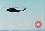 Image ancre flottante et système de récupération pour BQM-34 Firebee bourdon California United States USA, 1971, de la seconde 12 séquences d'archives historiques vidéo 65675067708