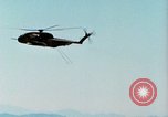 Image ancre flottante et système de récupération pour BQM-34 Firebee bourdon California United States USA, 1971, de la seconde 17 séquences d'archives historiques vidéo 65675067708