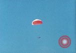 Image ancre flottante et système de récupération pour BQM-34 Firebee bourdon California United States USA, 1971, de la seconde 45 séquences d'archives historiques vidéo 65675067708