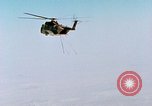 Immagine di BQM-34 F Firebee drone catturati in midair da CH-3 elicottero California United States USA, 1971, secondo 6 filmato di repertorio 65675067711