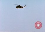 Immagine di CH-3 elicottero recupera BQM-34 F Firebee drone California United States USA, 1971, secondo 11 filmato di repertorio 65675067712