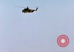 Immagine di CH-3 elicottero recupera BQM-34 F Firebee drone California United States USA, 1971, secondo 19 filmato di repertorio 65675067712