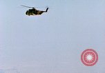 Immagine di CH-3 elicottero recupera BQM-34 F Firebee drone California United States USA, 1971, secondo 26 filmato di repertorio 65675067712