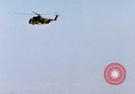 Immagine di CH-3 elicottero recupera BQM-34 F Firebee drone California United States USA, 1971, secondo 27 filmato di repertorio 65675067712