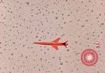 Immagine di CH-3 elicottero recupera BQM-34 F Firebee drone California United States USA, 1971, secondo 41 filmato di repertorio 65675067712