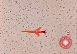 Immagine di CH-3 elicottero recupera BQM-34 F Firebee drone California United States USA, 1971, secondo 42 filmato di repertorio 65675067712
