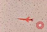 Immagine di CH-3 elicottero recupera BQM-34 F Firebee drone California United States USA, 1971, secondo 57 filmato di repertorio 65675067712