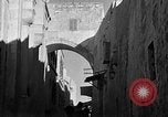 Standbild Menschen und biblischen Kunst Jerusalem Palästina Via Dolorosa, 1936, aus Sekunde 10 historischem Filmmaterial Videoclip 65675067743