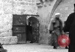 Standbild Menschen und biblischen Kunst Jerusalem Palästina, 1936, aus Sekunde 16 historischem Filmmaterial Videoclip 65675067744
