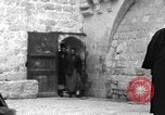 Standbild Menschen und biblischen Kunst Jerusalem Palästina, 1936, aus Sekunde 17 historischem Filmmaterial Videoclip 65675067744