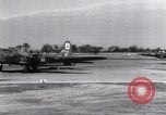 Standbild Bombardierung von Berlin Deutschland, 1944, aus Sekunde 31 historischem Filmmaterial Videoclip 65675067746