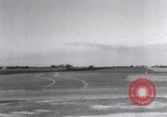 Standbild Bombardierung von Berlin Deutschland, 1944, aus Sekunde 46 historischem Filmmaterial Videoclip 65675067746