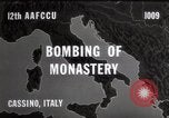 Standbild Bombardierung von Kloster Cassino Italien, 1944, aus Sekunde 3 historischem Filmmaterial Videoclip 65675067747