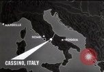 Standbild Bombardierung von Kloster Cassino Italien, 1944, aus Sekunde 10 historischem Filmmaterial Videoclip 65675067747