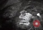 Standbild Bombardierung von Kloster Cassino Italien, 1944, aus Sekunde 33 historischem Filmmaterial Videoclip 65675067747
