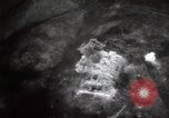 Standbild Bombardierung von Kloster Cassino Italien, 1944, aus Sekunde 36 historischem Filmmaterial Videoclip 65675067747