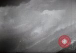 Standbild Bombardierung von Kloster Cassino Italien, 1944, aus Sekunde 48 historischem Filmmaterial Videoclip 65675067747