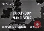 Image Formation Seconde Guerre Mondiale sauts parachutistes Angleterre Royaume-Uni, 1944, de la seconde 5 séquences d'archives historiques vidéo 65675067748