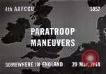 Image Formation Seconde Guerre Mondiale sauts parachutistes Angleterre Royaume-Uni, 1944, de la seconde 6 séquences d'archives historiques vidéo 65675067748