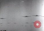 Image Formation Seconde Guerre Mondiale sauts parachutistes Angleterre Royaume-Uni, 1944, de la seconde 13 séquences d'archives historiques vidéo 65675067748