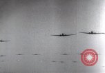 Image Formation Seconde Guerre Mondiale sauts parachutistes Angleterre Royaume-Uni, 1944, de la seconde 14 séquences d'archives historiques vidéo 65675067748