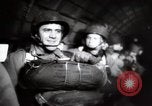 Image Formation Seconde Guerre Mondiale sauts parachutistes Angleterre Royaume-Uni, 1944, de la seconde 50 séquences d'archives historiques vidéo 65675067748