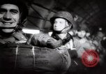 Image Formation Seconde Guerre Mondiale sauts parachutistes Angleterre Royaume-Uni, 1944, de la seconde 53 séquences d'archives historiques vidéo 65675067748