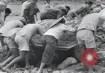 Image équipement de guerre United States USA, 1944, de la seconde 16 séquences d'archives historiques vidéo 65675067760