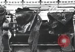 Image équipement de guerre United States USA, 1944, de la seconde 26 séquences d'archives historiques vidéo 65675067760