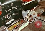 Standbild Mobil-Tankstelle California USA, 1958, aus Sekunde 14 historischem Filmmaterial Videoclip 65675067782