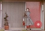 Standbild zeitgenössische kalifornische Vorstadthäuser California USA, 1958, aus Sekunde 12 historischem Filmmaterial Videoclip 65675067784