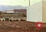 Standbild Produktionswerk von Hewlett Packard Palo Alto California USA, 1958, aus Sekunde 1 historischem Filmmaterial Videoclip 65675067785