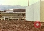 Standbild Produktionswerk von Hewlett Packard Palo Alto California USA, 1958, aus Sekunde 5 historischem Filmmaterial Videoclip 65675067785
