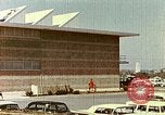 Standbild Produktionswerk von Hewlett Packard Palo Alto California USA, 1958, aus Sekunde 15 historischem Filmmaterial Videoclip 65675067785